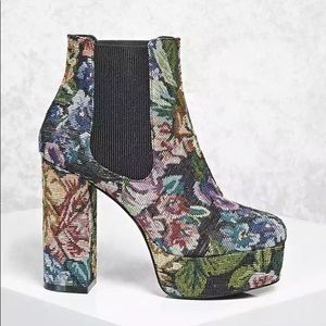 Forever 21 Floral Platform Chelsea Boots